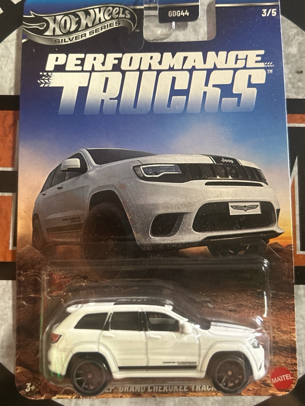 Hot wheels Sikver series 2019 Jeep Cherokee Trackhawk